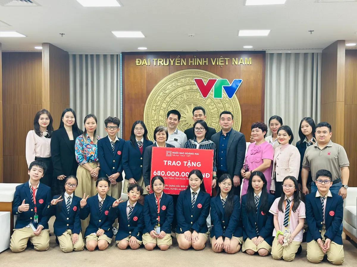 Trường Ngôi Sao Hoàng Mai hỗ trợ 680 triệu đồng xây cầu tại tỉnh Bình Định